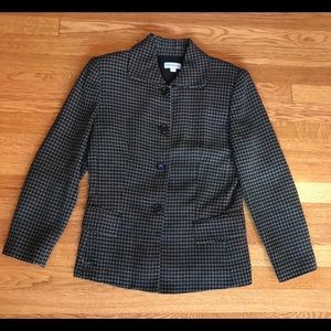 Button up herringbone blazer